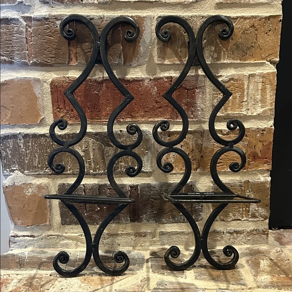 Vintage Elegant Black Wrought Iron Wall Decor Set